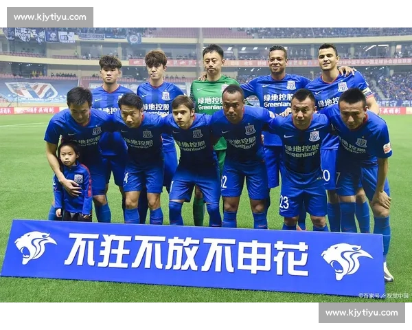 同城德比烽火再起城市荣耀巅峰对决之夜热血球迷共赴激情梦想战场